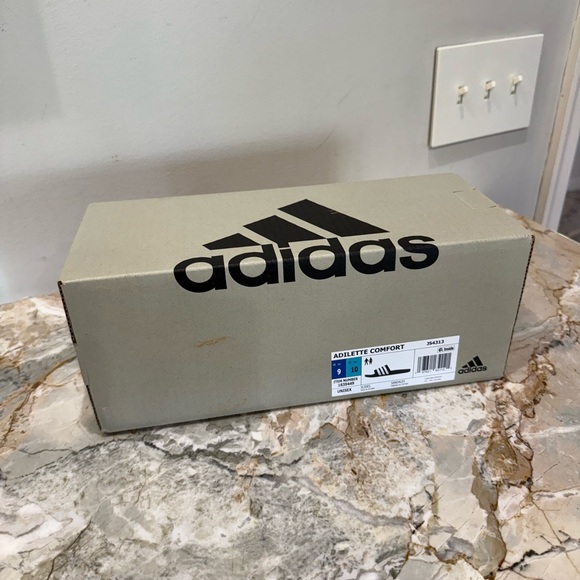 NWT Adidas Adilette comfort Slide Sandals gender neutral men 9 women 10 - Picture 4 of 5